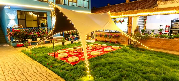 湖蓝·Holiday Garden·亲子度假美宿(特克斯八卦城店)图片