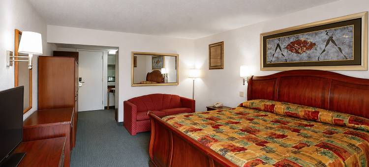 斯汤顿VA家乡旅馆，靠近11号公路(Hometown Inn Staunton VA near Hwy 11)图片