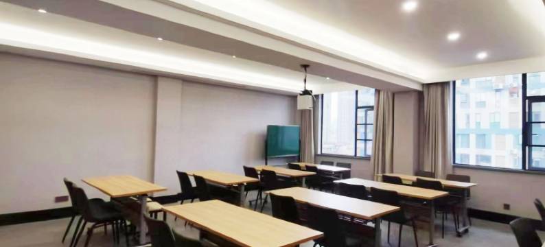 7天酒店(武汉汉口火车站菱角湖地铁站店)图片