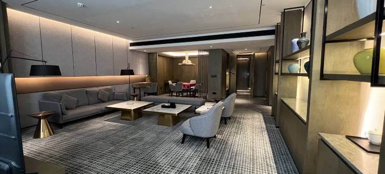 华容宏发国际大酒店(人民广场店)图片