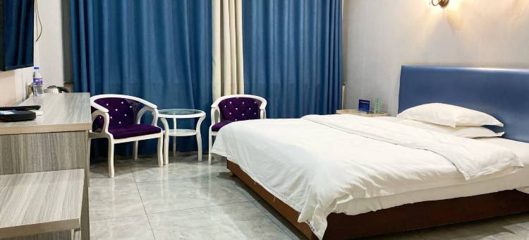 玉源大酒店(和田市玉泉河公园店)图片