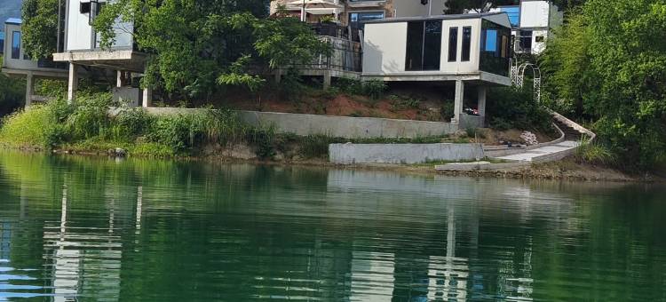 阳新仙岛湖丽湖枫月民宿图片