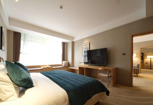 Ramada Encore by Wyndham Jintang Hotel Overview