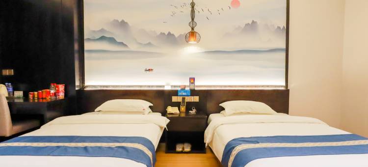 晶然JR酒店(修水联盛广场店)图片