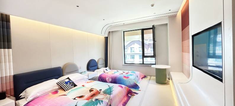 涞源华中小马鹿蜀亲子酒店图片