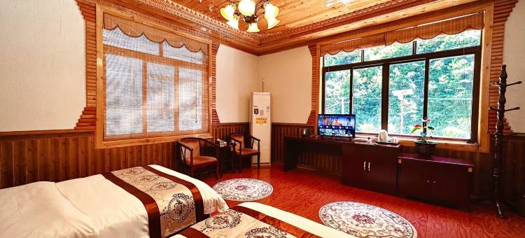 黑水基若山庄(达古冰川店)图片