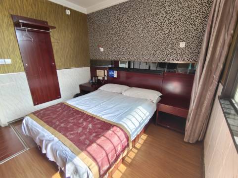 盛世东方商务宾馆(随州老火车站店)