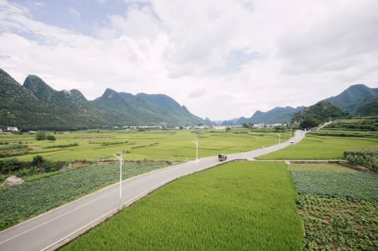 兴义万峰林黔檐精品客栈(万峰林八卦田景点店)图片