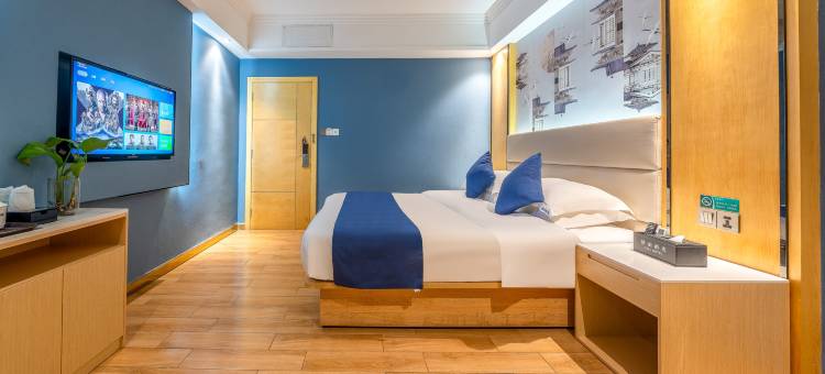 格丽酒店(岑溪人民医院汽车总站店)图片