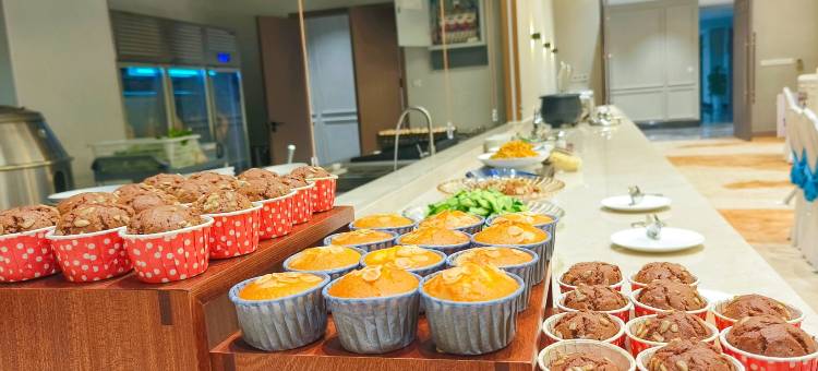 维也纳国际酒店(乐山高铁站嘉兴路美食街店)图片