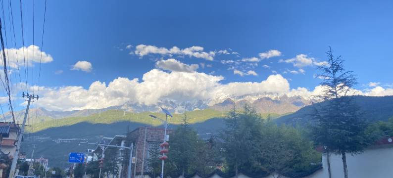 迪庆经济开发区初见精选酒店图片