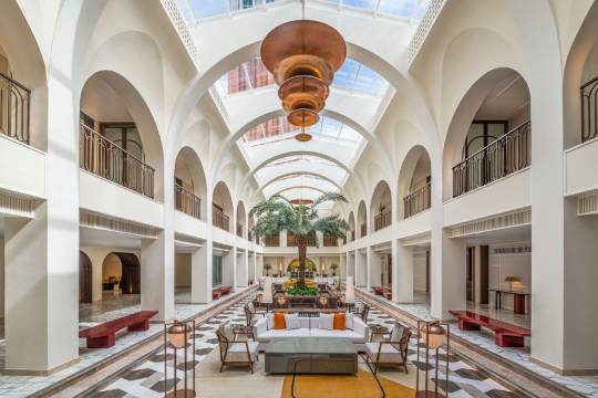 富國拉菲斯塔-希爾頓格芮精選酒店 (Curio Collection by Hilton)