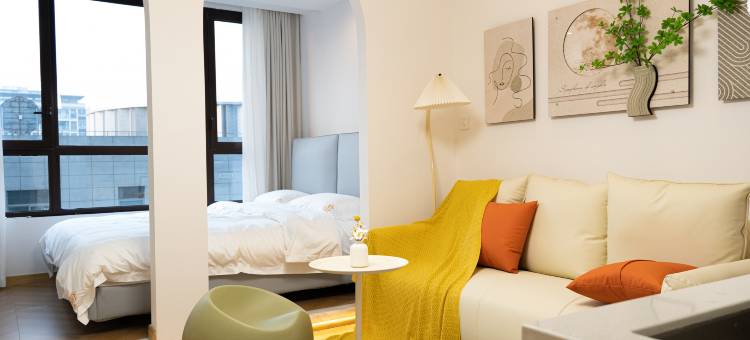 乐乐宅·玺寓酒店(无锡硕放国际机场店)图片