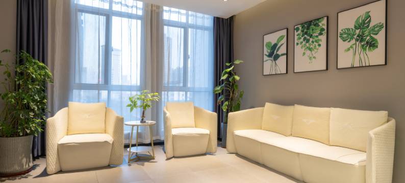 亚树酒店(滕州火车站真爱商城店)图片