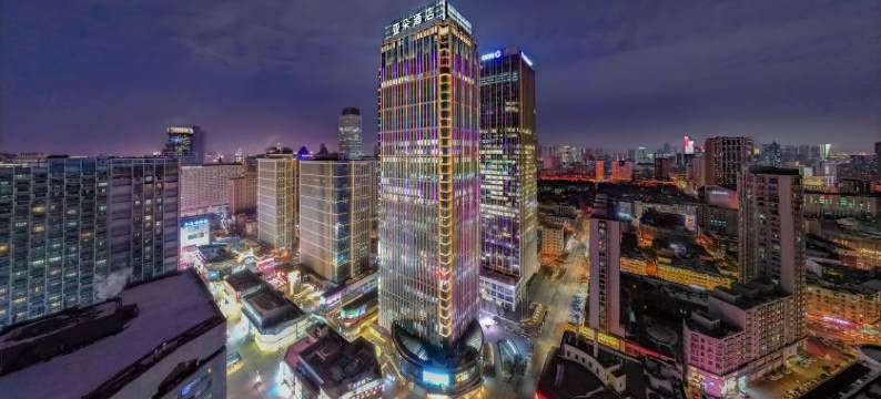 沈阳太原街民主广场亚朵酒店图片