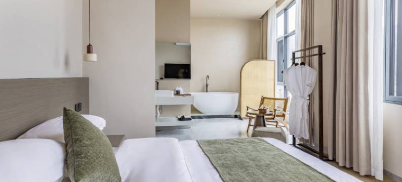 芒市日光山舍民宿图片