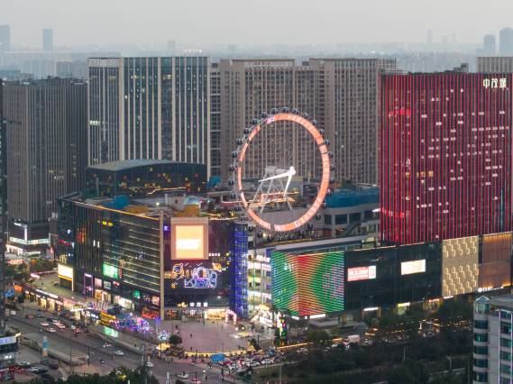 长沙星沙经济开发区三一路亚朵酒店图片