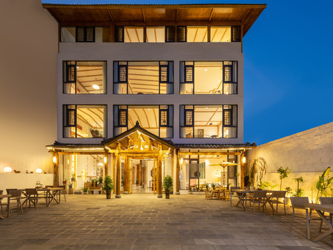 荔波小七孔伴山云舍