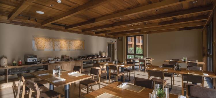 松赞丙中洛山居图片