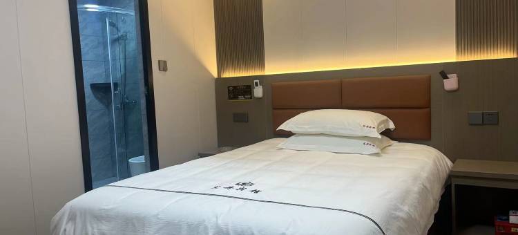 上海艾丹宾馆(延吉中路地铁站店)图片