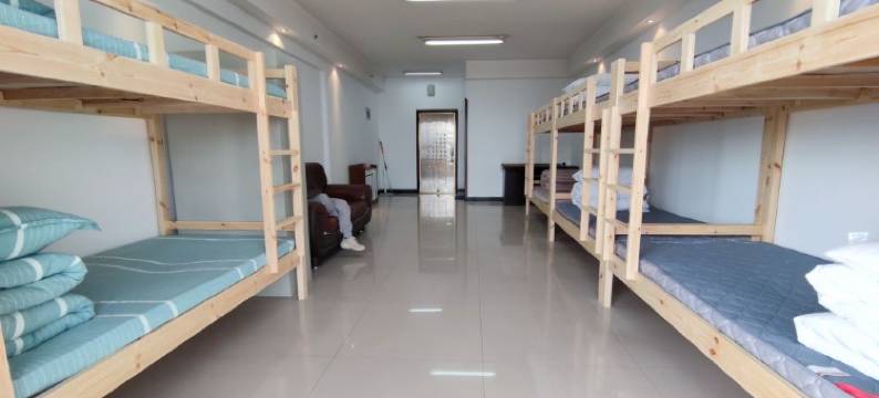 清风徐来客栈(长沙火车站地铁站店)图片