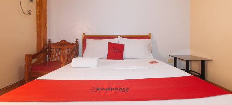 红门酒店-农场边酒店-佬沃市(RedDoorz @ Farm Side Hotel Laoag City)图片