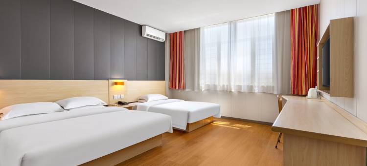 7天连锁酒店(天津东丽开发区轻轨站店)图片