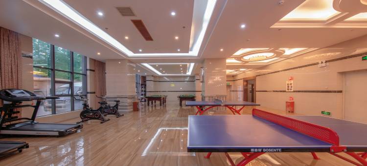 瑞丽泊雅温泉酒店图片