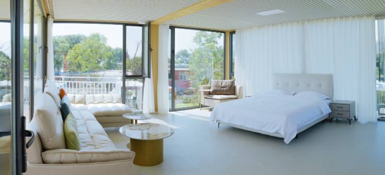 箱约比基尼海景民宿(兴城邴家湾比基尼广场店)图片