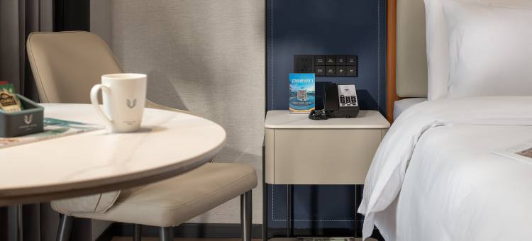 欢漫酒店(芒市机场芒市广场店)图片