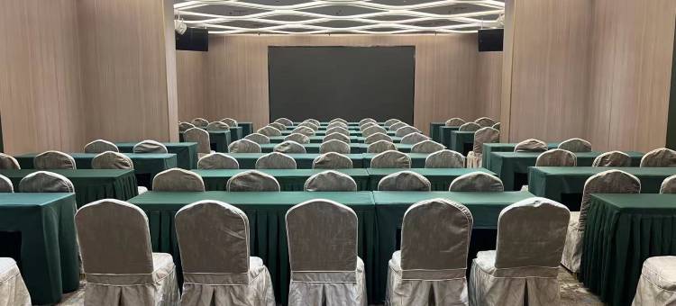 巴里岛国际酒店(运城盐湖区条山街店)图片