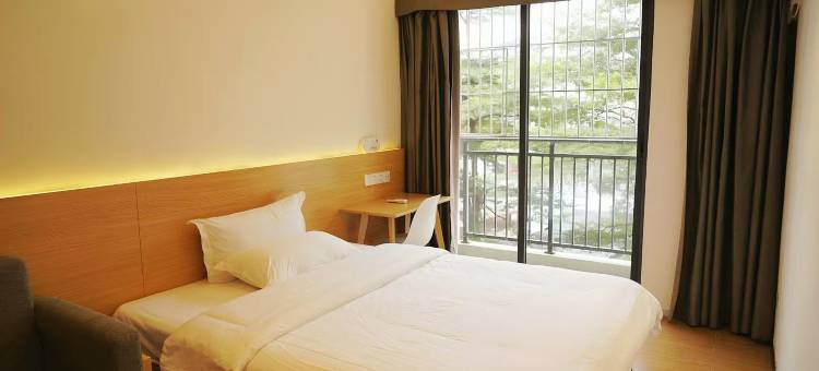 窝趣公寓(龙华汽车站清湖北地铁站店)图片