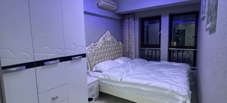 时光民宿(军校街金融街店)图片