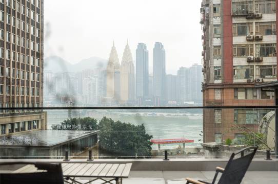 花筑·予雾民宿(重庆解放碑白象街店)图片