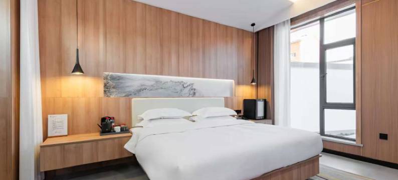 白云之下客栈图片