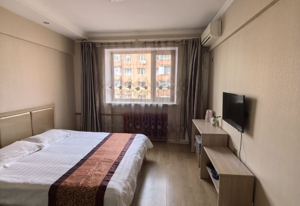  Hotel Overview