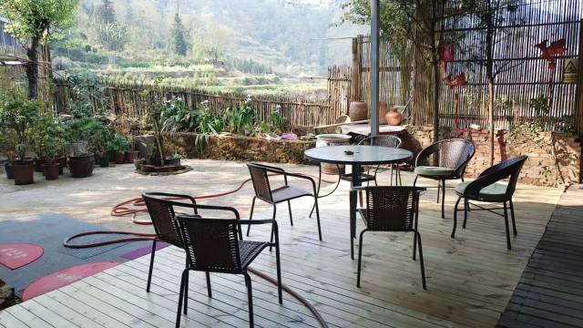 元阳梯田上精品民宿(多依树店)图片