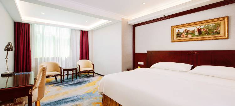 万逸嘉酒店(东莞凤岗永盛大街沃尔玛店)图片