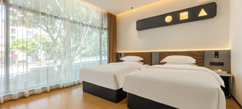 御湖酒店(福州三坊七巷西湖公园店)图片