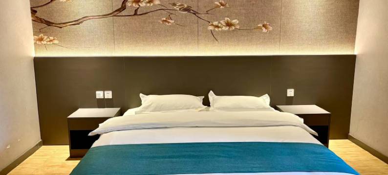 凯瑞公寓酒店(洛阳龙门高铁站正大国际广场西区店)图片