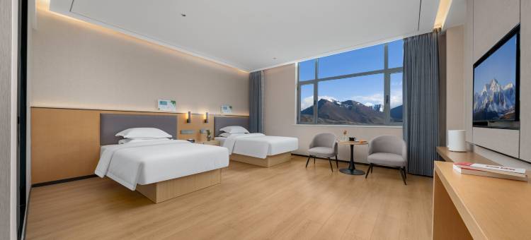 普兰平措康桑富氧酒店图片