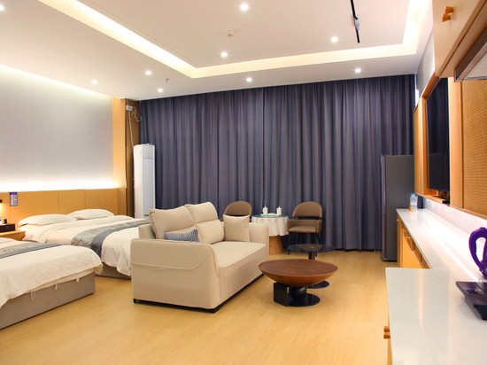 金丰大酒店(库尔勒孔雀河店)