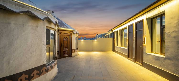 花筑·斐蔓·屿川蒙藏民宿(乌兰布统草原店)图片