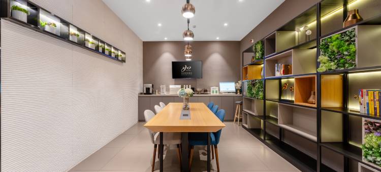 如家商旅酒店(西安航天城管委会东长安街地铁站店)图片