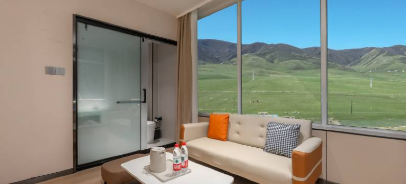 扎西德勒民宿(青海湖二郎剑景区店)图片