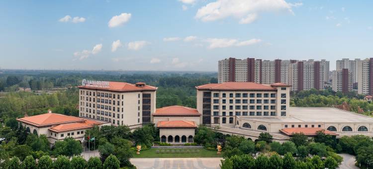 临沂鲁商知春湖温泉酒店图片