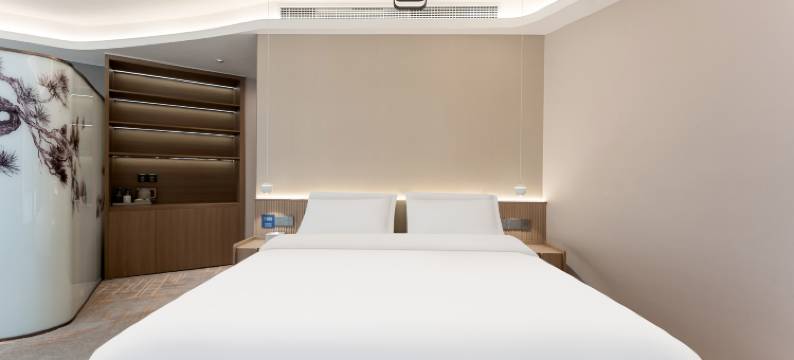 柏纳S(福州三坊七巷西湖公园店)图片