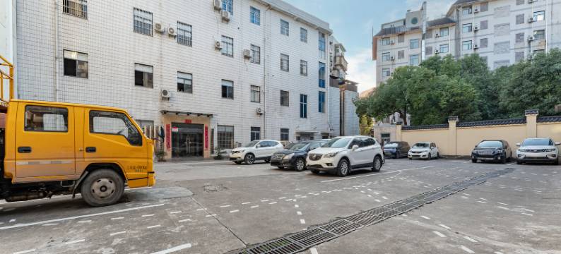 阿里酒店(宜昌解放路步行街CBD购物中心店)图片