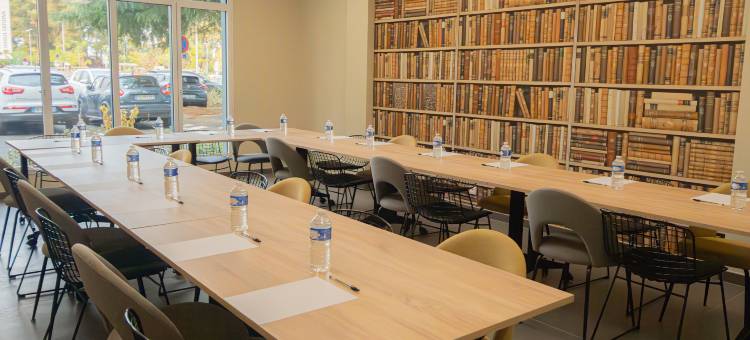 尼美亚公寓酒店波尔多佩萨克(Nemea Appart Hotel Bordeaux Pessac)图片