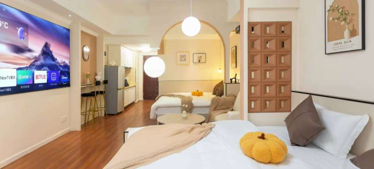 悦见美佳精品民宿(乌海万达广场店)图片